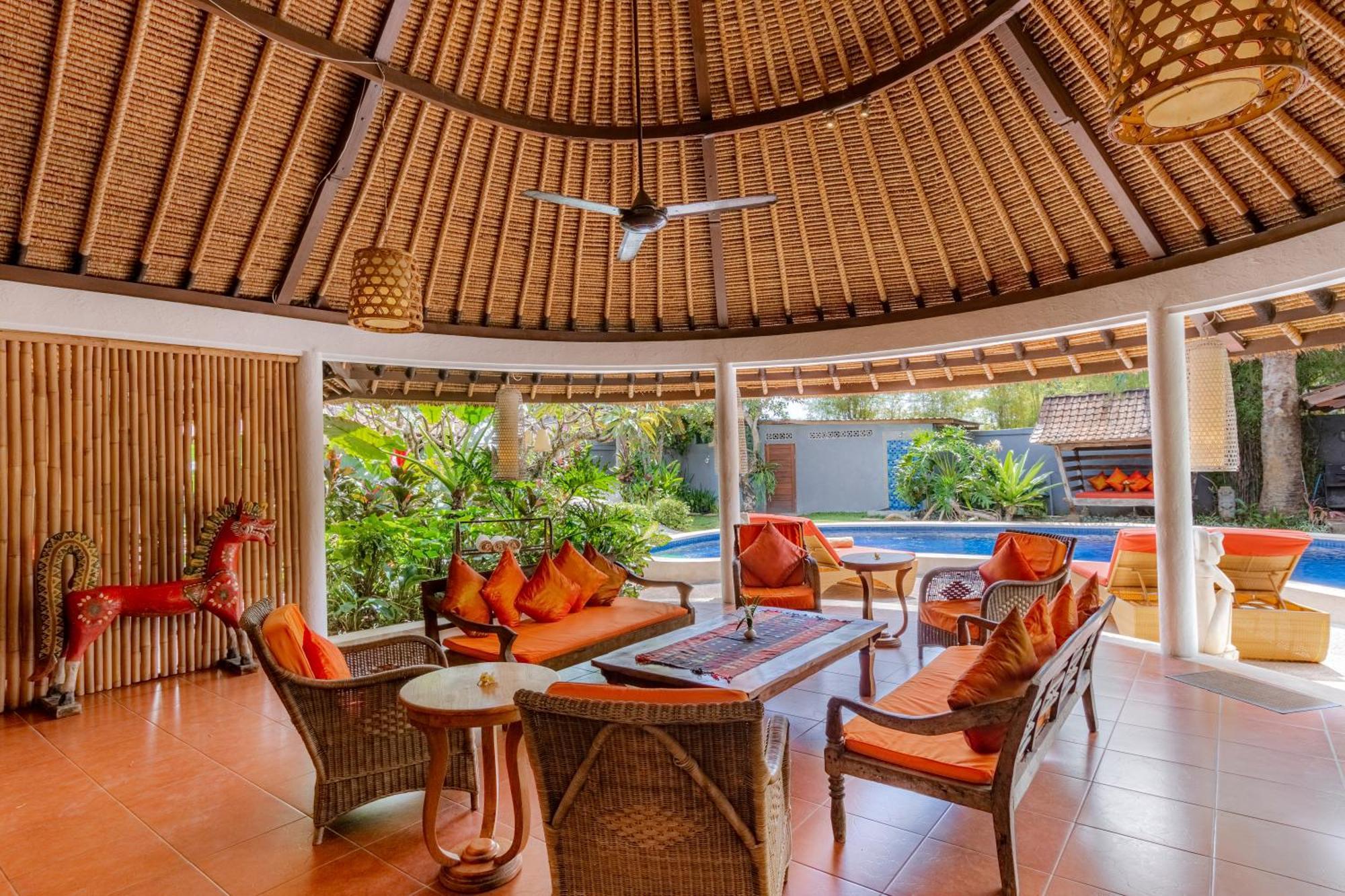 Bali Akasa Villa スミニャック エクステリア 写真