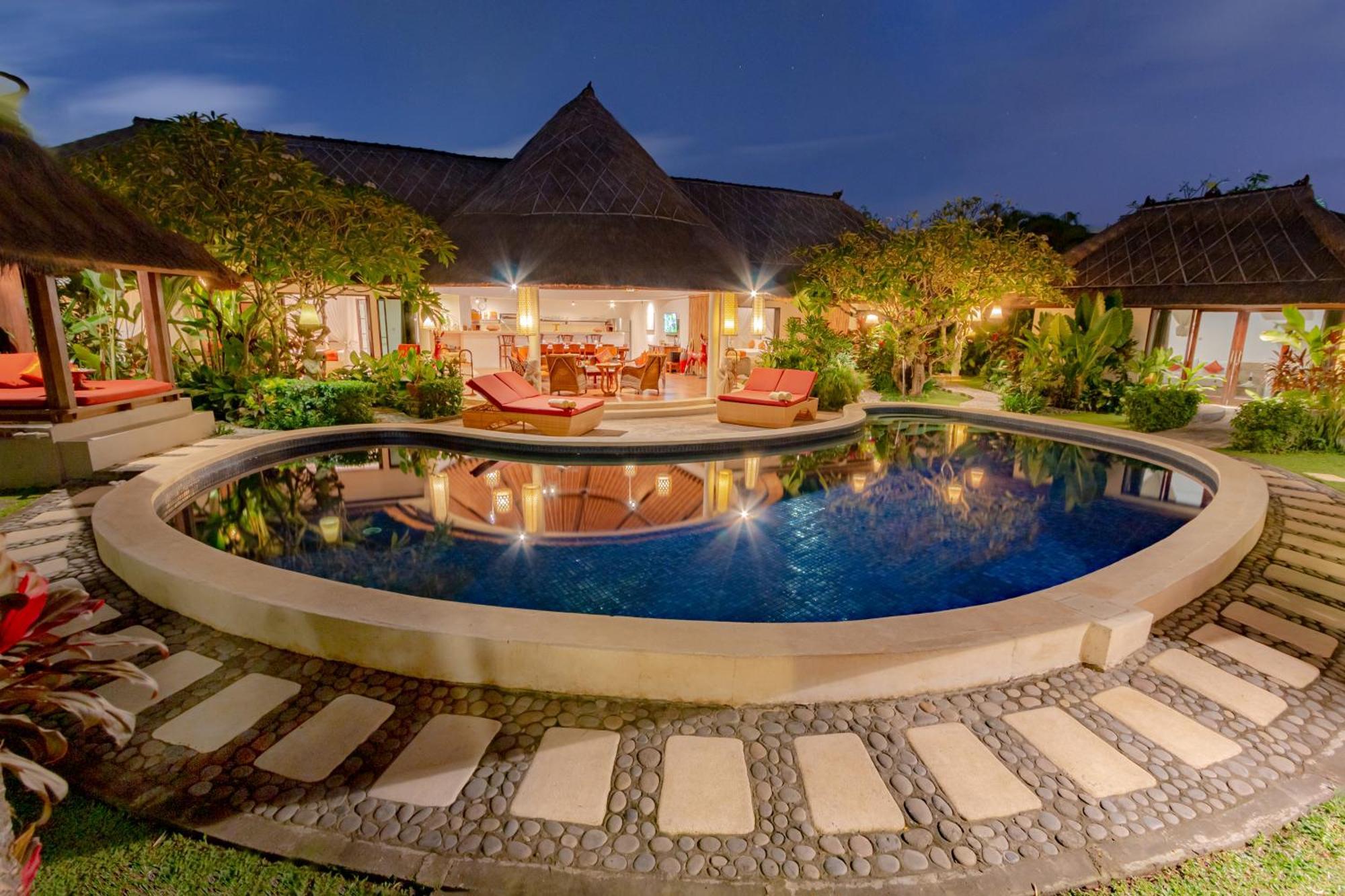 Bali Akasa Villa スミニャック エクステリア 写真